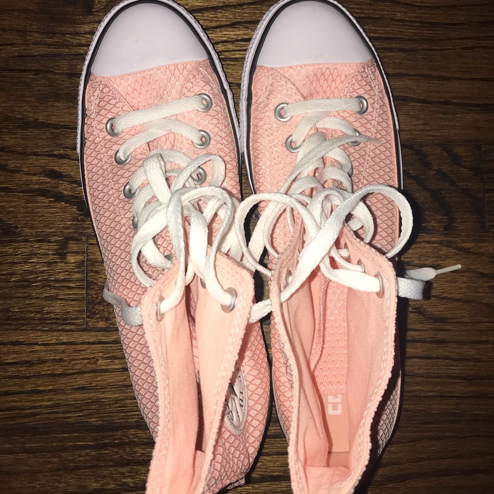 Light Pink Textured Hightop Converse